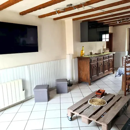 Grande Maison Conviviale A Avec Jardin Clos