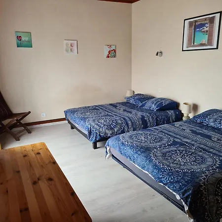 Grande Maison Conviviale A Avec Jardin Clos Дом отдыха *