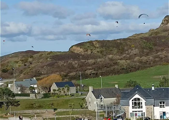 Grande Maison Conviviale A Avec Jardin Clos Tatil Evi *