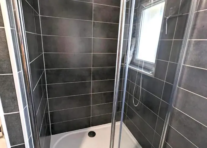 Grande Maison Conviviale A Avec Jardin Clos Tatil Evi